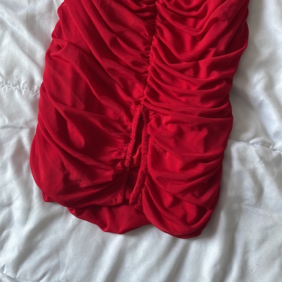 JOYFUNEAR Red Off The Shoulder Ruched Bodycon Dress - Picture 7 of 10
